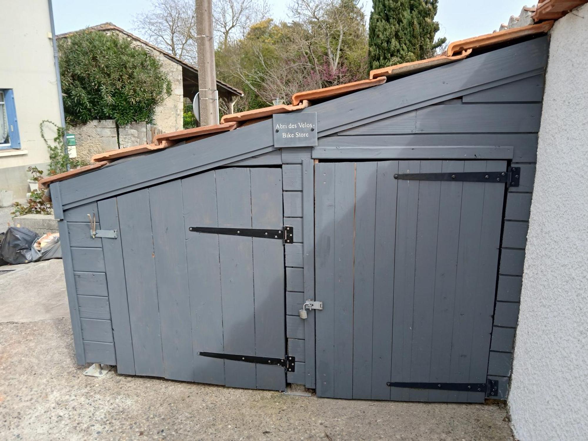 Gite L'Ancienne Charcuterie Buzet-sur-Baise Exterior photo